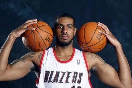 眼前一亮 眼前一亮